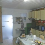 volledige renovatie keukenruimte door timmerman en schrijnwerkerij Mermuys uit Jabbeke: afbeelding 8 van 28